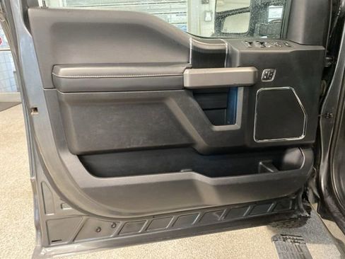 Used 2019 Ford F250 Platinum w/ Platinum Ultimate Package AWD/4WD image 29