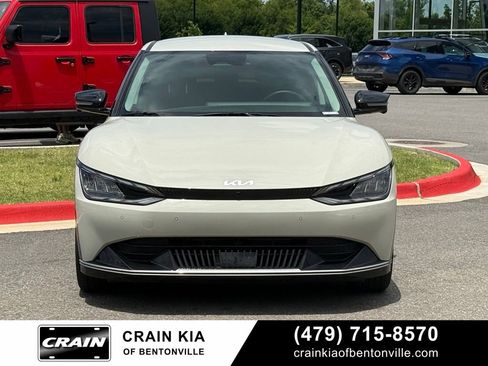 Certified 2024 Kia EV6 Wind w/ Wind Technology Package RWD image 2