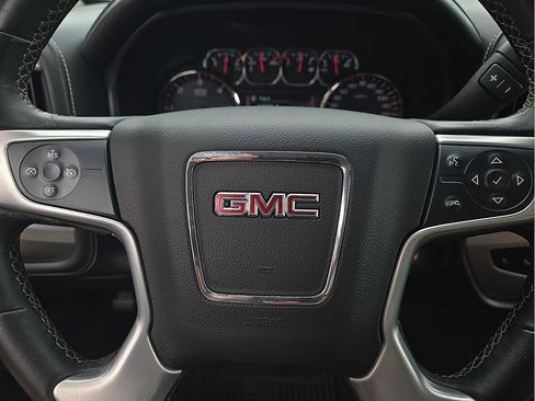 Used 2015 GMC Sierra 2500 SLE w/ SLE Preferred Package image 19