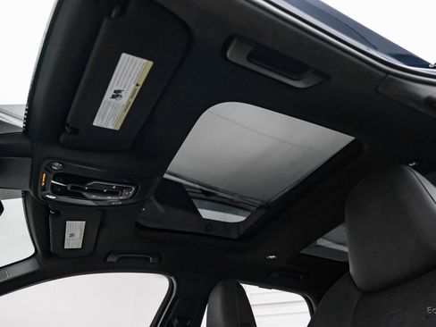 Used 2025 Audi RS 6 performance image 34