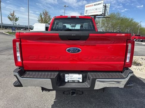 New 2025 Ford F250 XL w/ XL Off-Road Package image 7