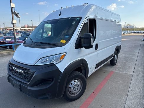 Used 2023 RAM ProMaster 2500 image 1
