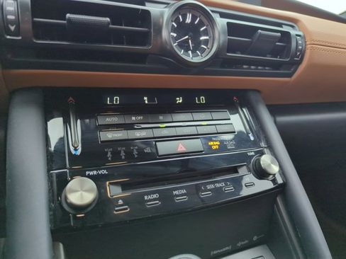 Used 2024 Lexus IS 350 F Sport image 12