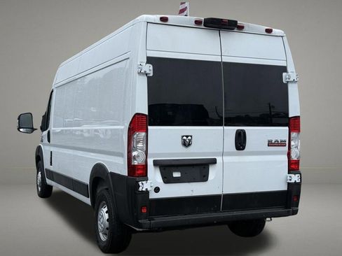Used 2021 RAM ProMaster 2500 image 3