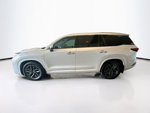 Used 2024 Lexus TX 350 AWD w/ Technology Package image 4