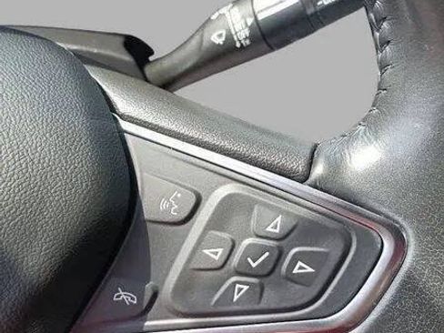 Used 2021 Chevrolet Equinox LT w/ Driver Convenience Package FWD image 21