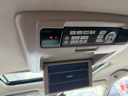 Used 2016 Honda Pilot Elite image 13