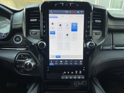 Used 2022 RAM 1500 Limited w/ Body Color Bumper Group image 16