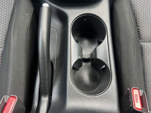 Used 2021 Kia Soul LX FWD image 16