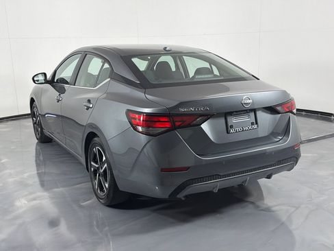 Used 2025 Nissan Sentra SV FWD image 7