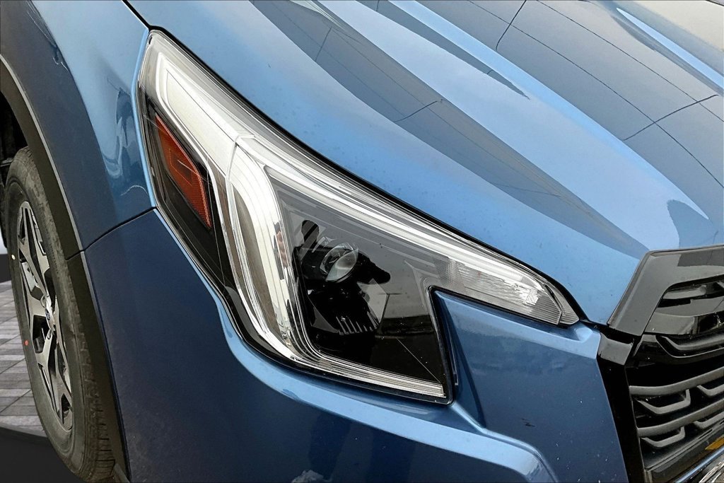 Used 2024 Subaru Forester Premium AWD/4WD image 33