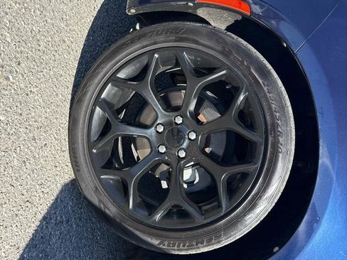 Used 2017 Dodge Charger SXT w/ Plus Group image 28