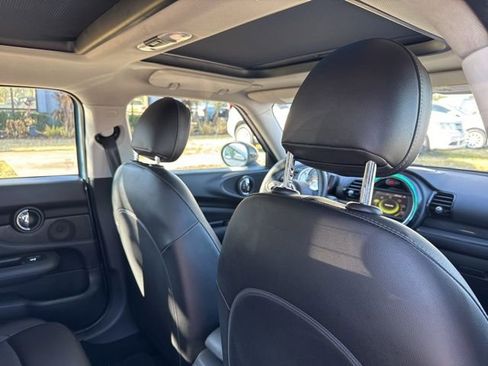 Used 2017 MINI Cooper Clubman image 14
