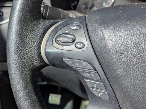 Used 2018 Nissan Pathfinder SL w/ SL Premium Package image 11