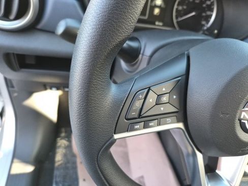 New 2025 Nissan Versa SV w/ Trunk Package image 18