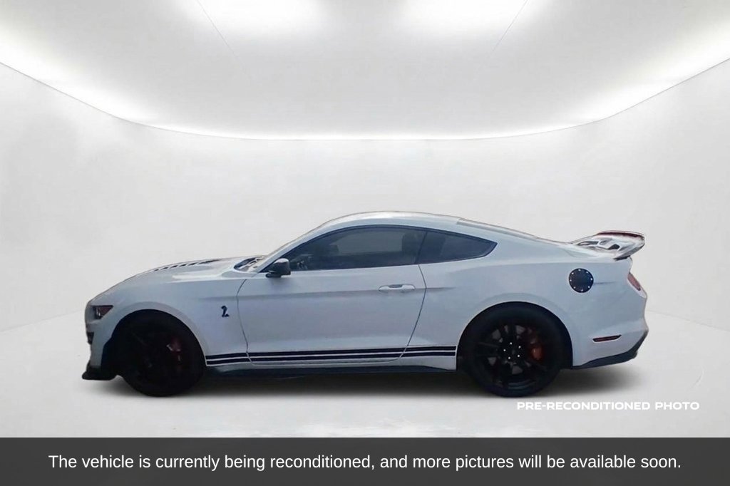 Used 2021 Ford Mustang Shelby GT500 w/ Technology Package RWD image 9