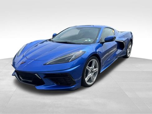 Used 2023 Chevrolet Corvette Stingray Coupe w/ 1LT RWD image 1