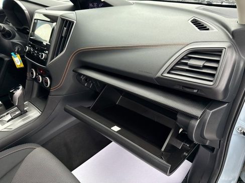 Used 2021 Subaru Crosstrek 2.0i Premium image 40