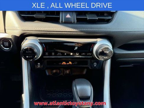 Certified 2024 Toyota RAV4 XLE AWD/4WD image 26