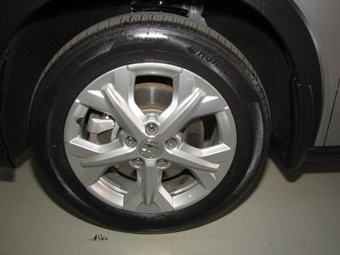 Certified 2023 Honda HR-V LX image 24