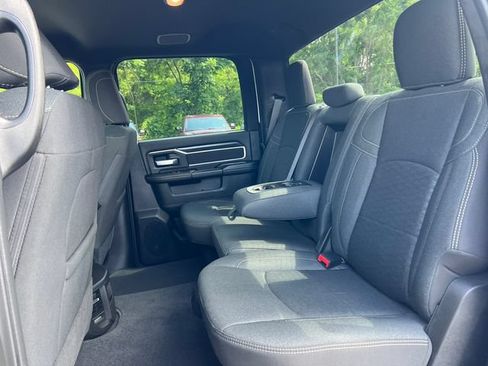 Used 2025 RAM 2500 Big Horn AWD/4WD image 5