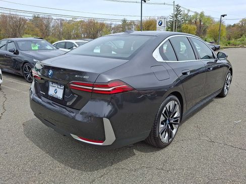 Used 2025 BMW i5 xDrive40 w/ Premium Package AWD/4WD image 7