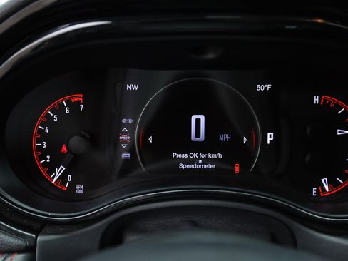 Used 2024 Dodge Durango GT image 32