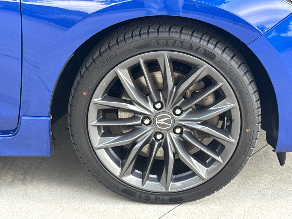 Used 2019 Acura ILX w/ Premium & A-SPEC Package FWD image 11