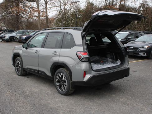 New 2026 Subaru Forester Premium AWD/4WD image 7