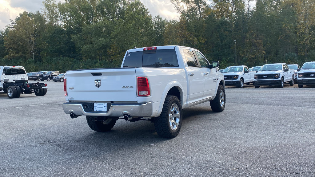 Used 2017 RAM 1500 Laramie w/ Convenience Group AWD/4WD image 5