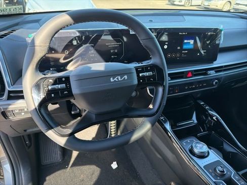 New 2026 Kia Sorento SX Prestige image 16