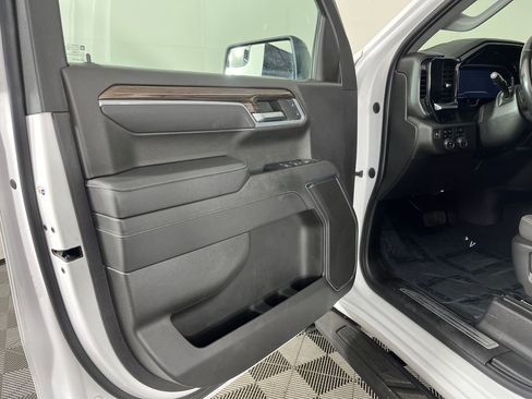 Used 2022 Chevrolet Silverado 1500 RST image 10