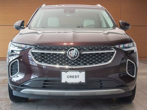 Used 2022 Buick Envision Avenir w/ Safety Package image 2