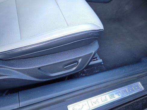 Used 2024 Ford Mustang Premium image 31