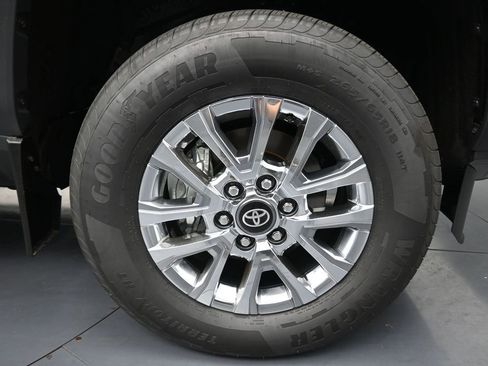 New 2026 Toyota Tacoma Limited AWD/4WD image 5