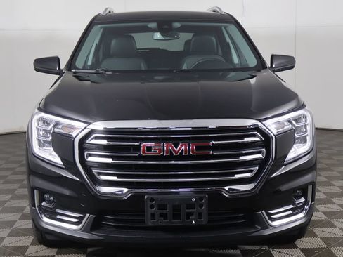 Used 2023 GMC Terrain SLT w/ Infotainment Package II AWD/4WD image 11