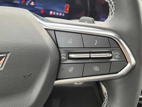 New 2026 Chevrolet Traverse LT w/ Driver Confidence Package FWD image 23