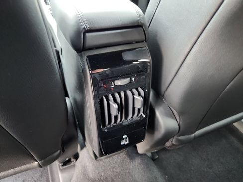 New 2026 Jeep Compass Latitude image 32