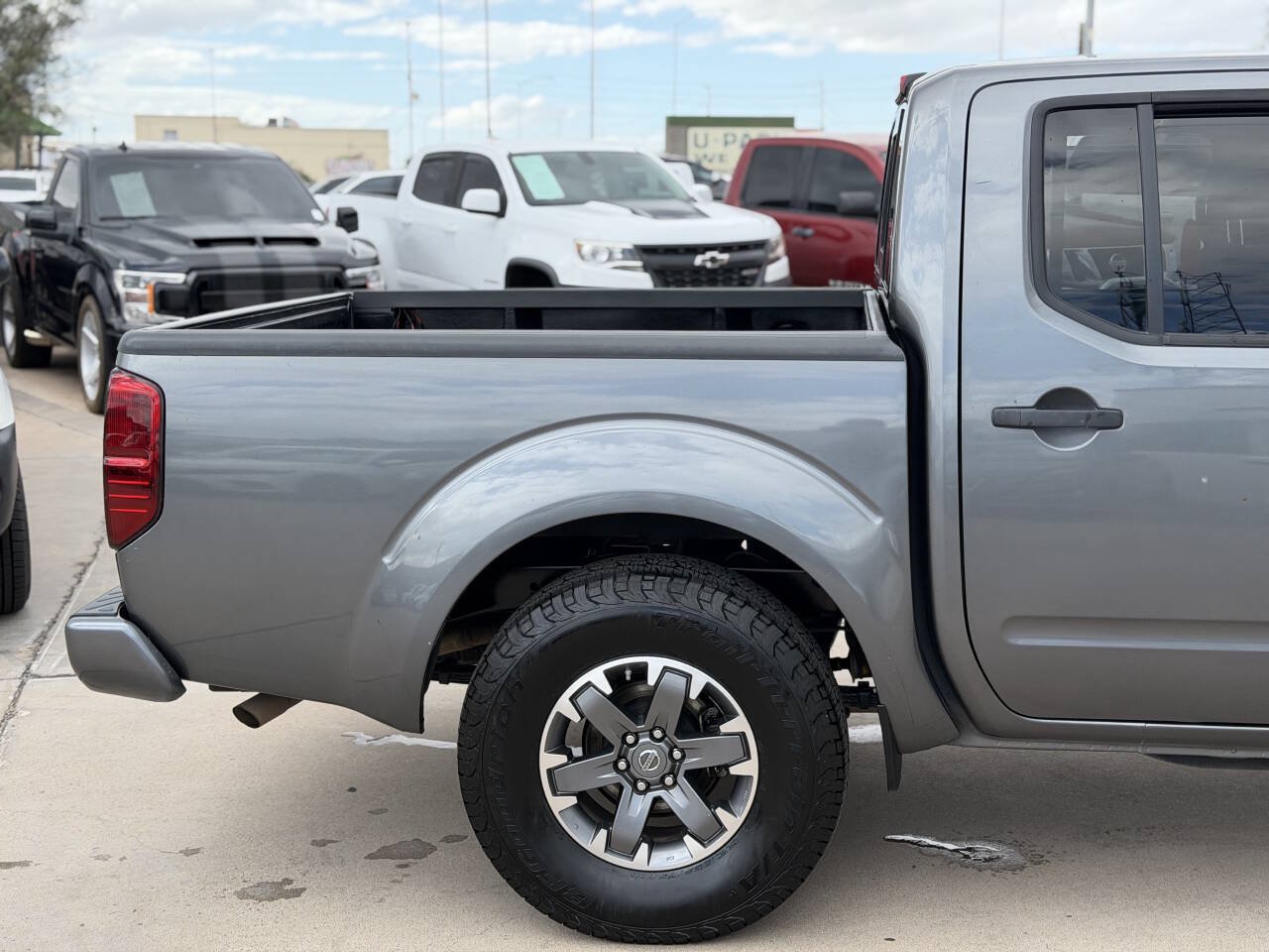 Used 2016 Nissan Frontier Desert Runner RWD image 6