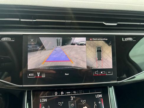 Used 2023 Audi Q7 3.0T Premium Plus AWD/4WD image 24