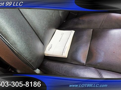 Used 2012 Chevrolet Avalanche LTZ AWD/4WD image 40