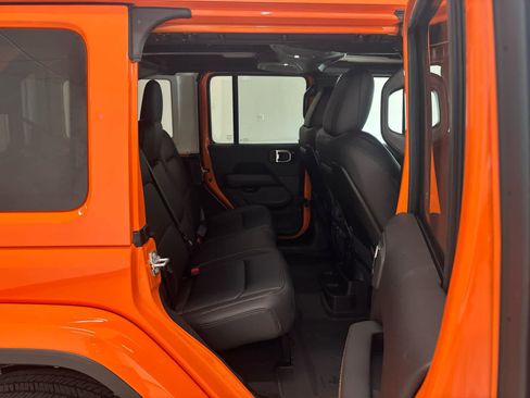 New 2025 Jeep Wrangler Unlimited Sahara image 15