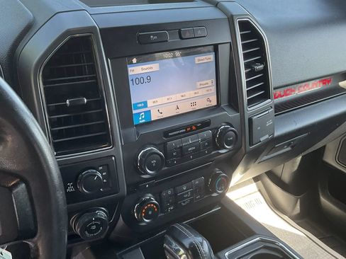 Used 2018 Ford F150 XLT w/ Equipment Group 302A Luxury AWD/4WD image 30
