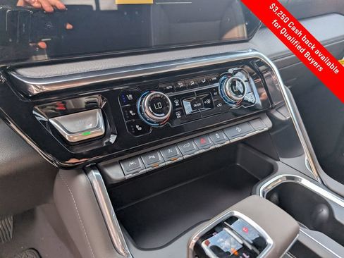 New 2026 GMC Sierra 1500 Denali w/ Denali Reserve Package AWD/4WD image 27
