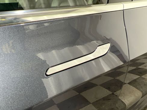 Used 2018 Tesla Model 3 Long Range image 14