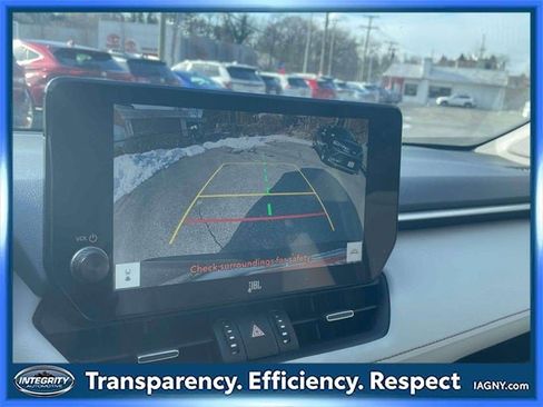 Used 2024 Toyota RAV4 Limited image 29