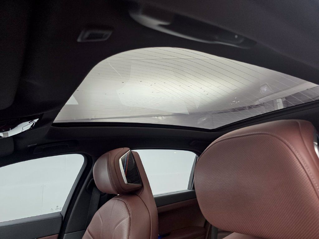 Certified 2023 BMW 740i w/ Executive Package RWD image 12