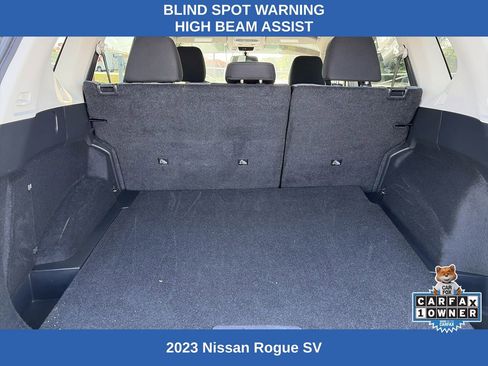 Used 2023 Nissan Rogue SV image 9