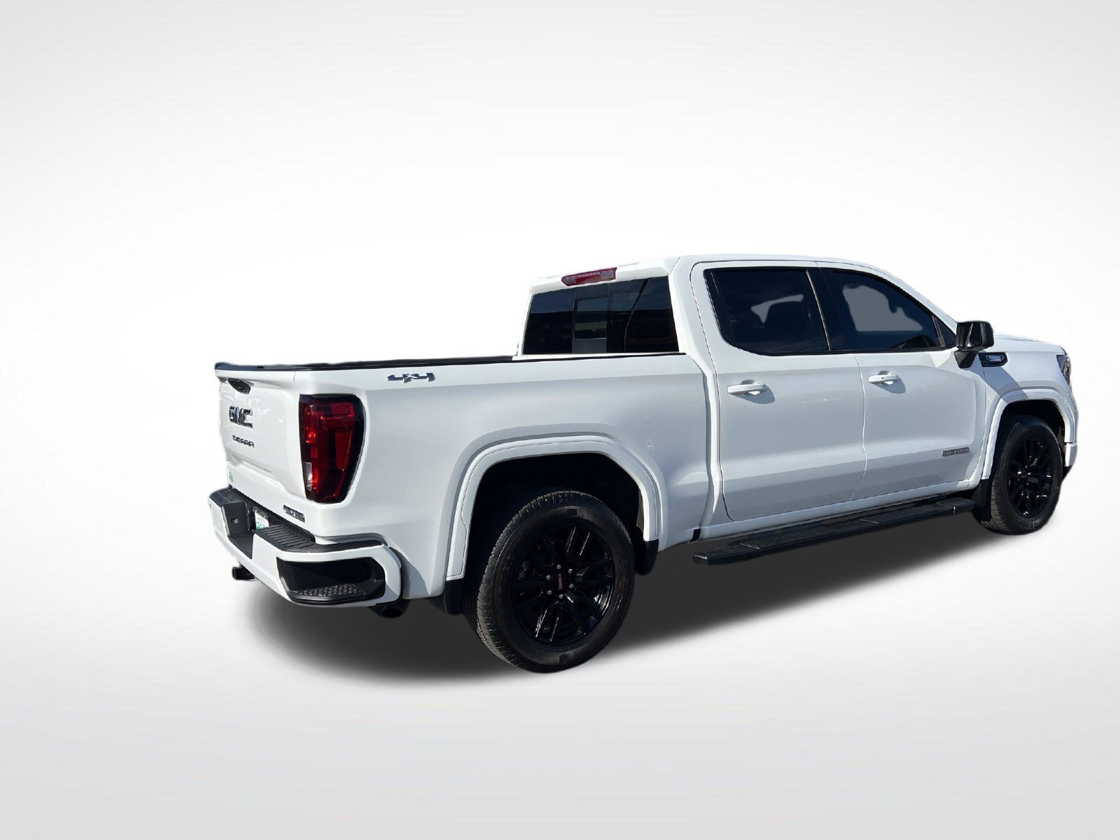 Used 2025 GMC Sierra 1500 Elevation w/ Preferred Package AWD/4WD image 3