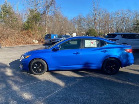 Used 2022 Nissan Sentra SV w/ All-Weather Package image 9